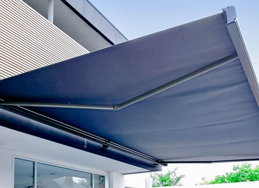 bat-mai-hien-dang-cua-hang